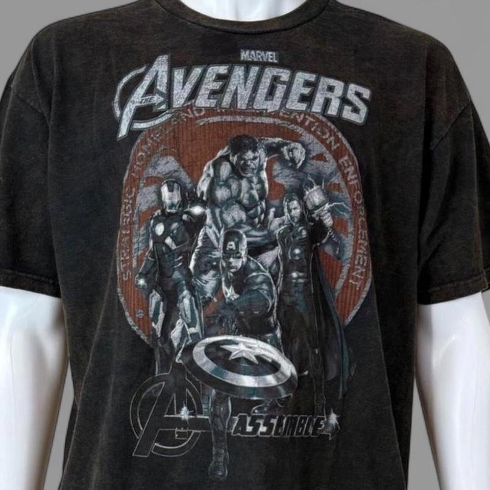 Marvel Avengers Assemble T-Shirt Mens 2XL Black Mineral Wash Graphic Tee NWT